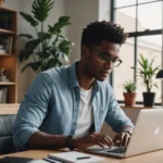 Lancer sa start-up : guide pratique pour réussir en ligne